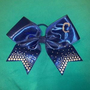 Cheer bow